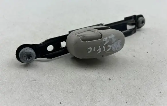 Chrysler Pacifica Seat belt adjustment rail 34199229BALY 042171R