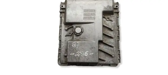 Audi Q7 4M Engine control unit/module 06E907425 4M0907551A 5WP50202