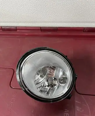 Ford S-MAX Front fog light E13B02