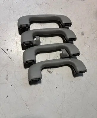 Opel Zafira C A set of handles for the ceiling 5354924
