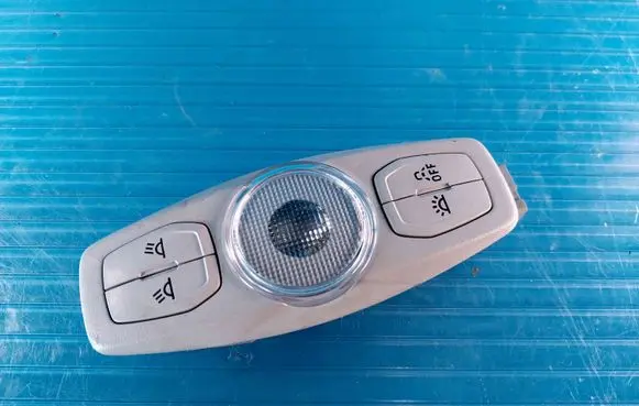 Ford Mondeo MK IV Other interior light BS7113K767AE