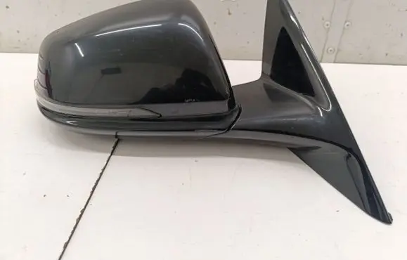 Front door electric wing mirror