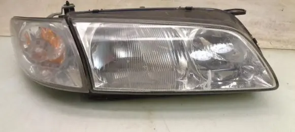 Mazda 626 Headlight/headlamp
