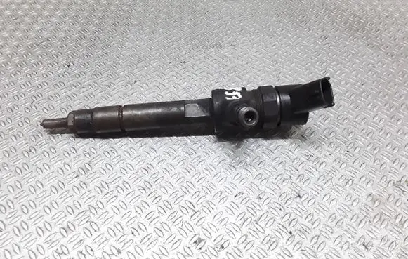 Opel Zafira B Fuel injector 0445110276