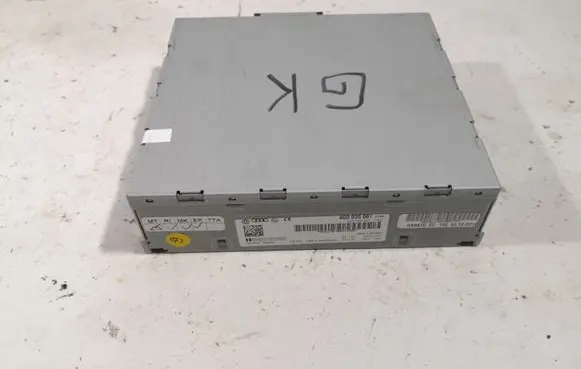 Audi A6 S6 C6 4F HiFi Audio sound control unit 4G0035061