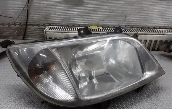 Mercedes-Benz Sprinter W901 W902 W903 W904 Headlight/headlamp 15053200