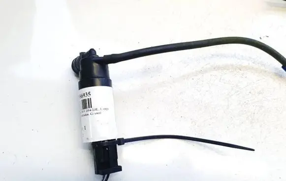 Honda CR-V Windscreen/windshield washer pump