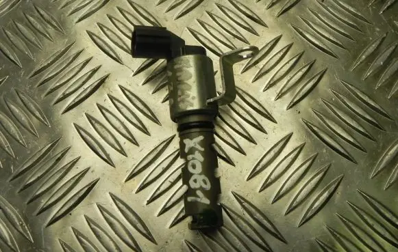 Camshaft position sensor