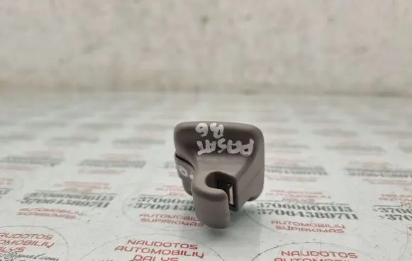 Sun visor clip/hook/bracket