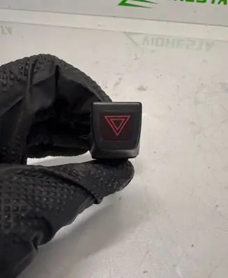 Volvo XC60 Hazard light switch 9123684 10W494