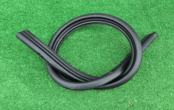 Audi A6 S6 C8 4K Engine compartment rubber 4K0823723