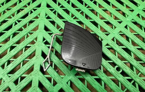Mini One - Cooper F56 F55 Front tow hook cap/cover 9450602