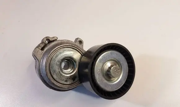 Citroen C3 Aircross Generator/alternator belt tensioner 9841989080