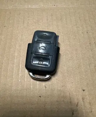Volkswagen Touran I Ignition key/card 1K0959753G