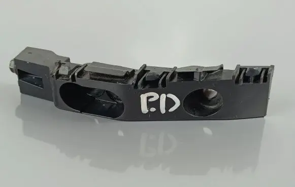 Dodge Durango Fender mounting bracket
