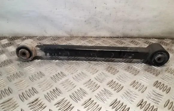 Jeep Grand Cherokee (WK) Rear control arm