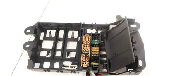 Audi A6 S6 C6 4F Fuse box set 4F0971845