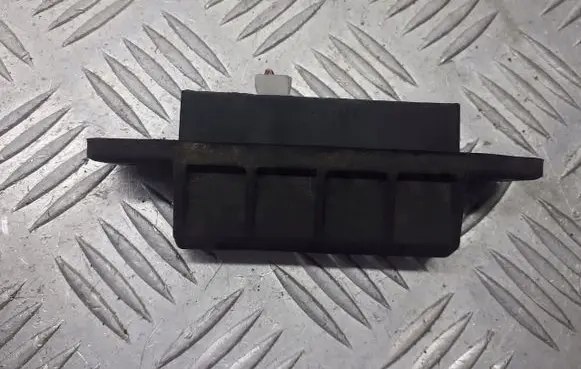 Toyota Corolla E140 E150 Tailgate/boot open switch button 