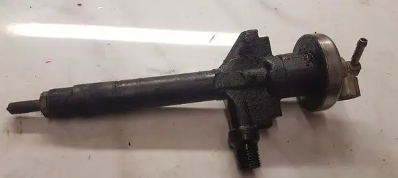 Mazda 6 Fuel injector