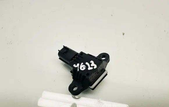 Volvo V90 Cross Country Airbag deployment crash/impact sensor 31406731 1C4907LC 81071080