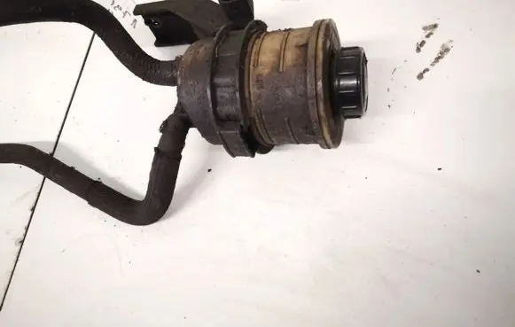 Power steering fluid tank/reservoir