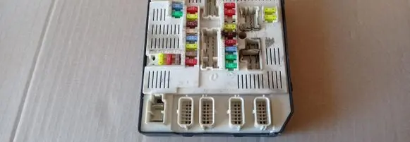 Renault Megane III BSM Control unit 284B68372R