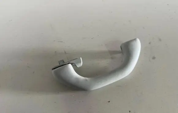 Volkswagen Polo V 6R Rear interior roof grab handle 6R0857607