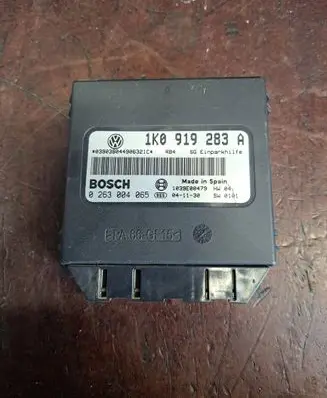 Volkswagen Touran I Parking PDC control unit/module 1K0919283A 1039E00479 0263004065