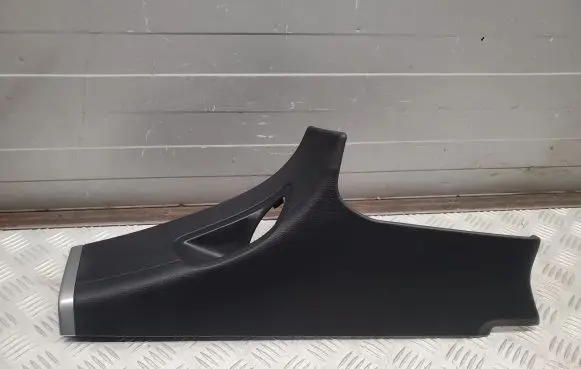 Mercedes-Benz SL R231 (C) pillar trim A2316902325