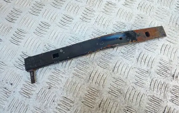 Audi A4 S4 B8 8K Radiator support slam panel bracket 8K0805528A
