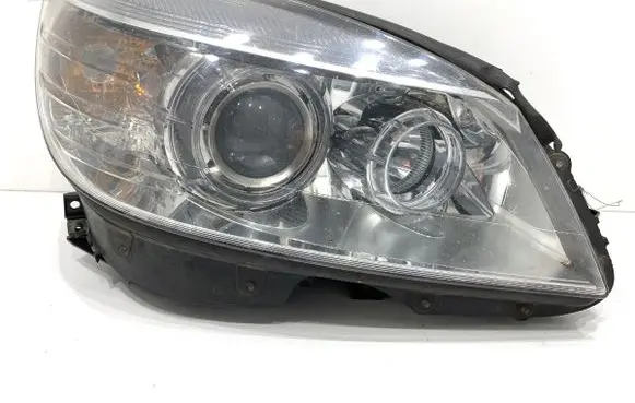 Mercedes-Benz C W204 Headlight/headlamp A2048200259
