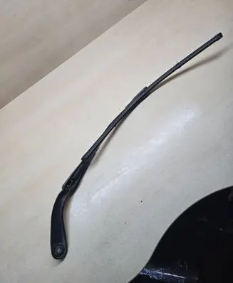 BMW 4 F32 F33 Front wiper blade arm 7260469
