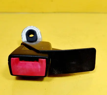 Mercedes-Benz CLK A208 C208 Rear seatbelt buckle 2088601869