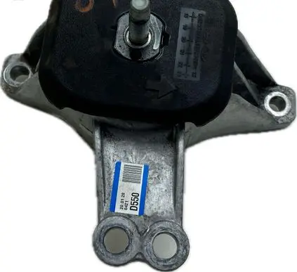 Hyundai Sonata DN8 Engine mount bracket 21815L1200