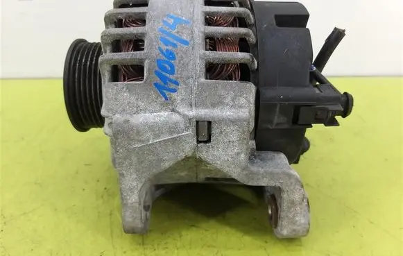 Audi A6 S6 C5 4B Generator/alternator 087903016H