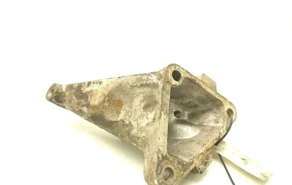 Mercedes-Benz W123 Engine mounting bracket R1022230504