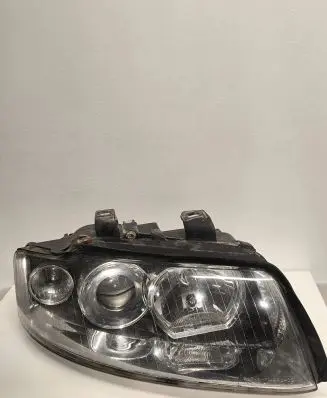 Audi A4 S4 B6 8E 8H Headlight/headlamp 4411146R