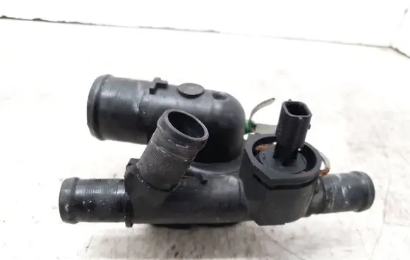Renault Koleos I Thermostat/thermostat housing 8200907234