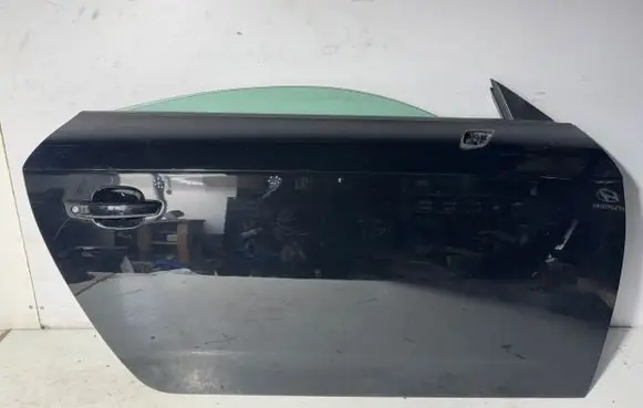 Audi TT TTS RS Mk3 8S Door (2 Door Coupe) 8S0831052A