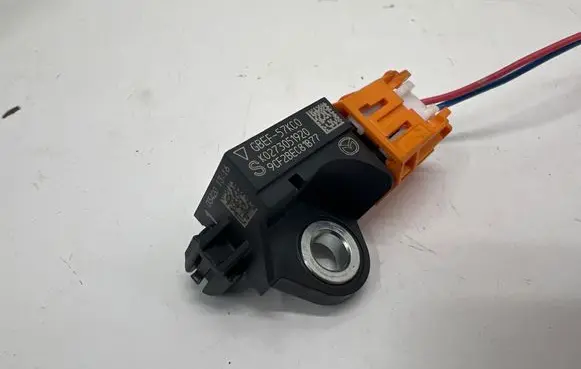 Mazda CX-30 Airbag deployment crash/impact sensor GBEF57KC0 9CF2BEC81B77 K0273051920