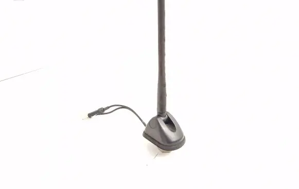 Radio antenna