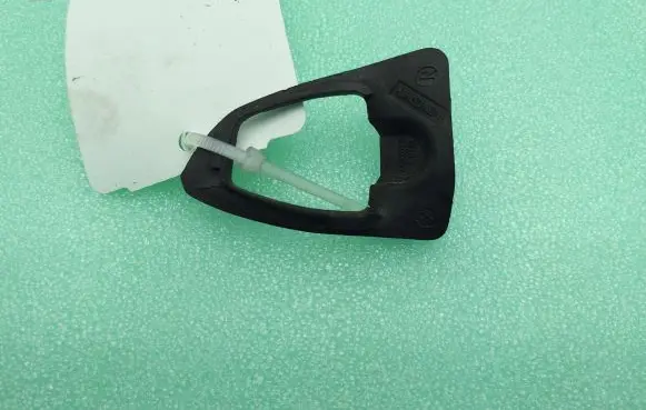 Mercedes-Benz E W212 Other front door trim element A2047660605