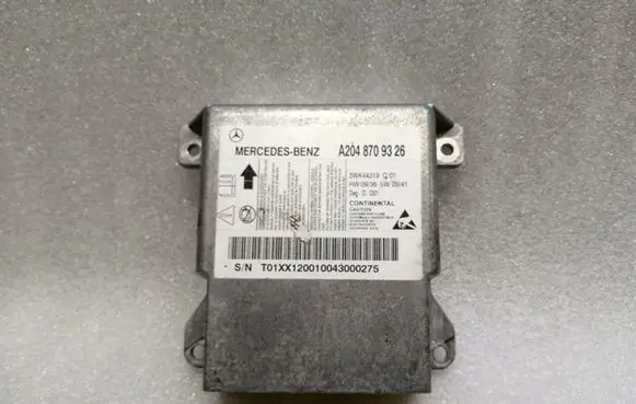 Mercedes-Benz C W204 Airbag control unit/module A2048709326