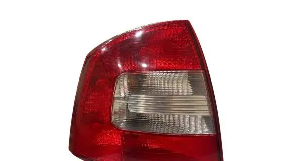 Skoda Octavia Mk2 (1Z) Rear/tail lights 1Z5945095B 1Z5945111B VP4SX13A603B