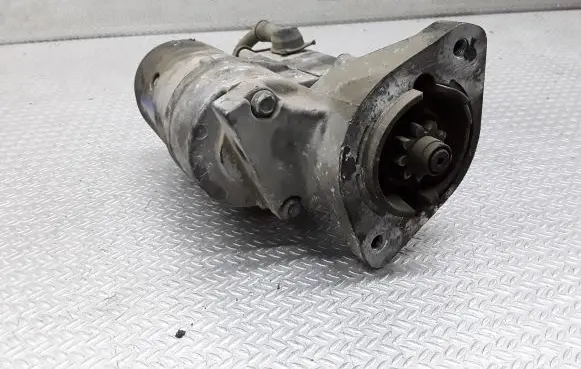 Toyota Corolla Verso E121 Starter motor 2810064430