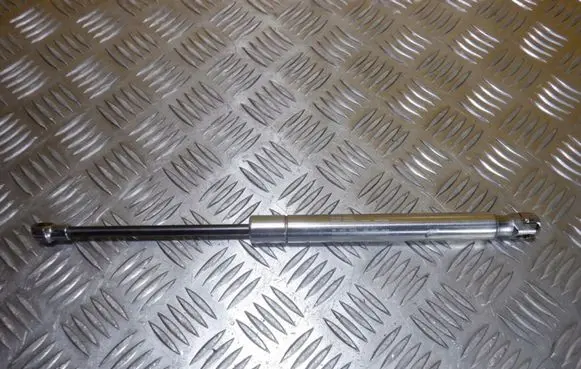 Volkswagen Phaeton Tailgate/trunk strut/damper 3D5827550C