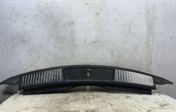 Opel Insignia A Trunk/boot sill cover protection 13222434