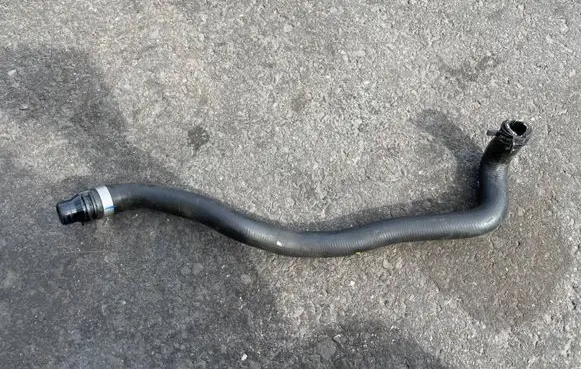 Mercedes-Benz C W205 Engine coolant pipe/hose A2058300602