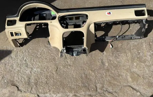 Peugeot 607 Dashboard 9629442880 1842780016 1843669000