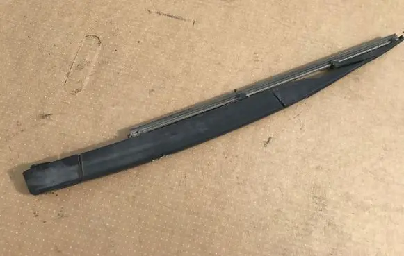 Opel Vectra C Rear wiper blade 24417607